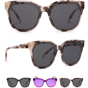 image:imageDIFF Gia Designer Square Sunglasses for Women  Fashionable amp Trendy Eyewear  100 UVAUVB ProtectionCream Tortoise  Grey